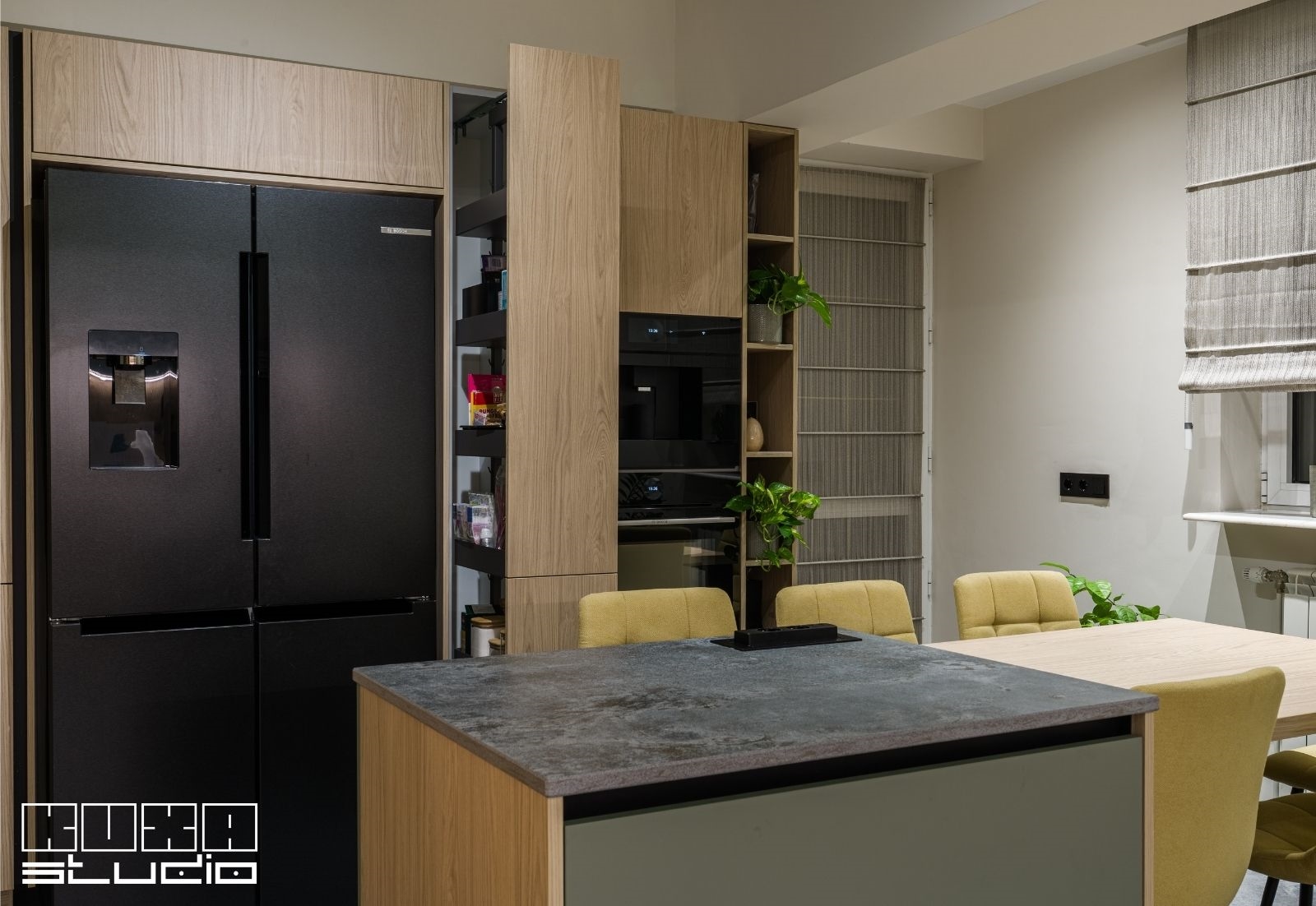 Coloana Jolly pentru depozitare