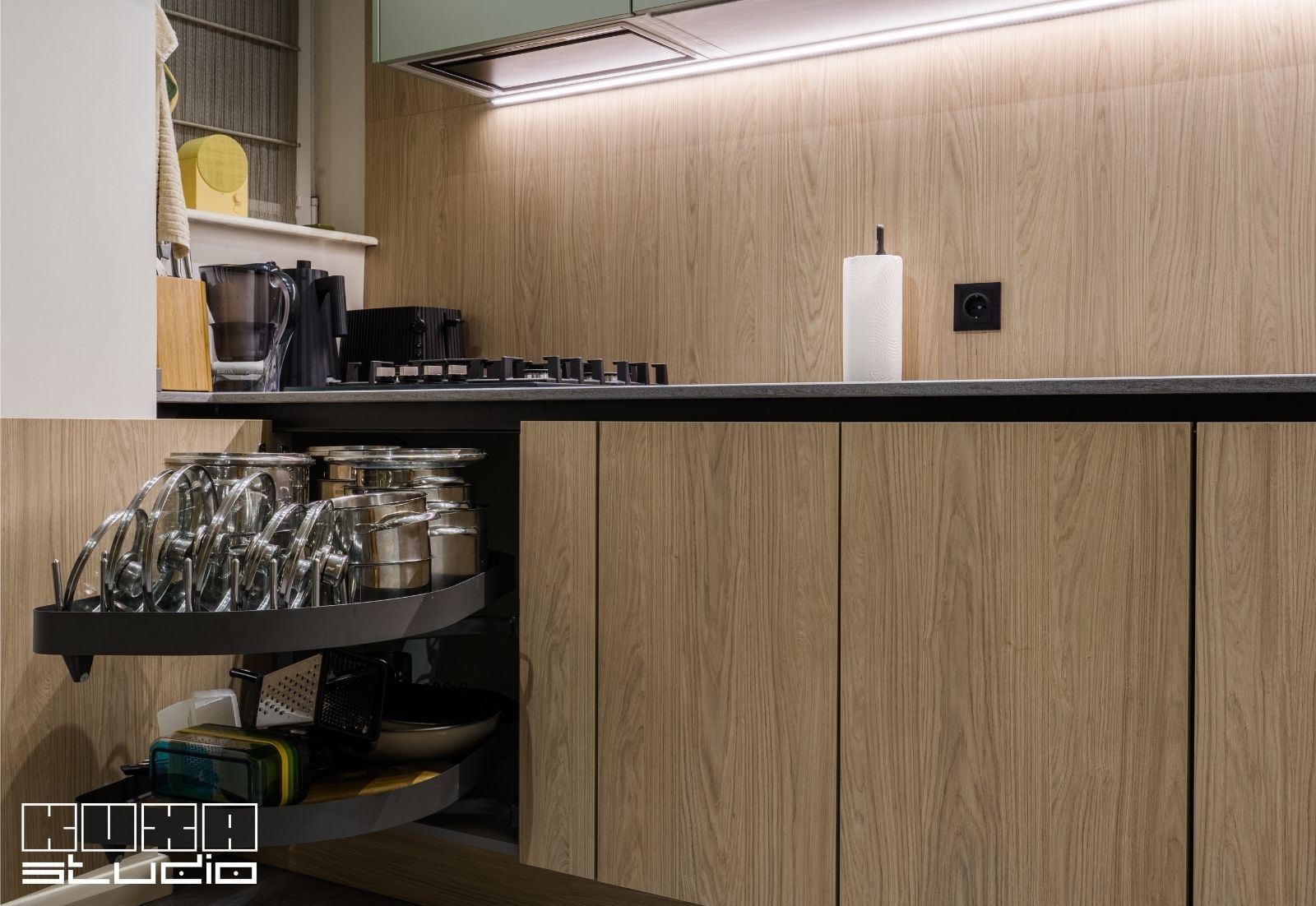 Corp de colt tip bob de fasole, pentru mobilierul de bucatarie