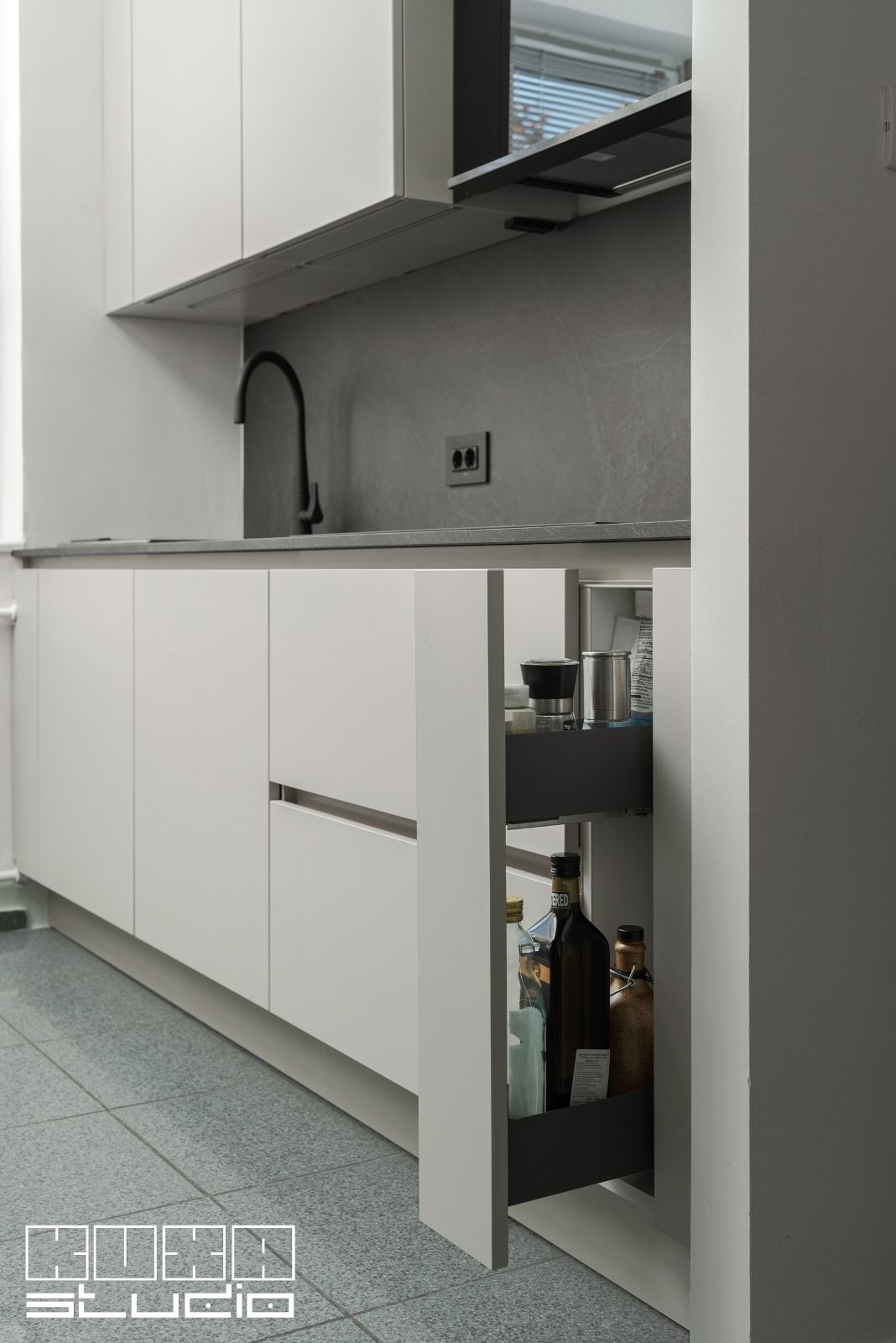 cos jolly pentru sticle si condimente