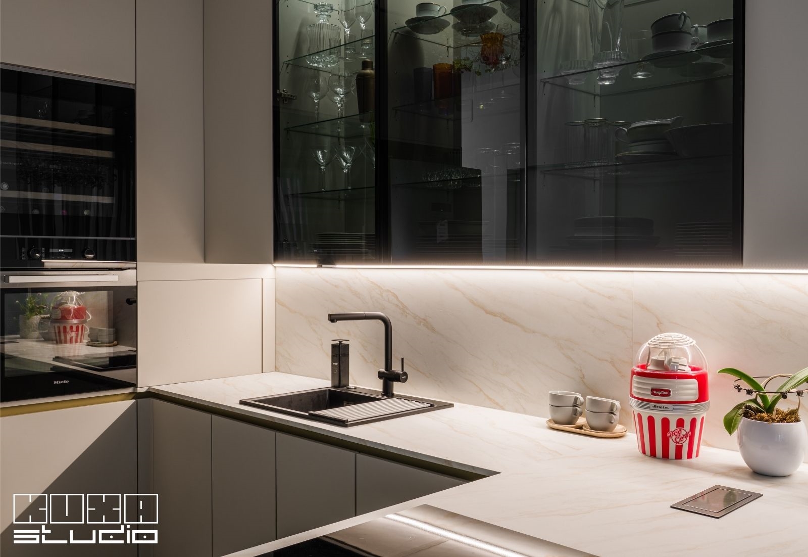 placare de perete cu marmura