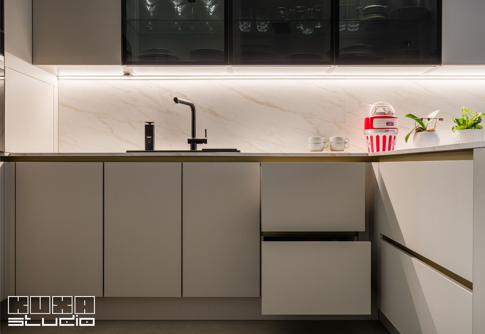 sertare depozitare bucătărie