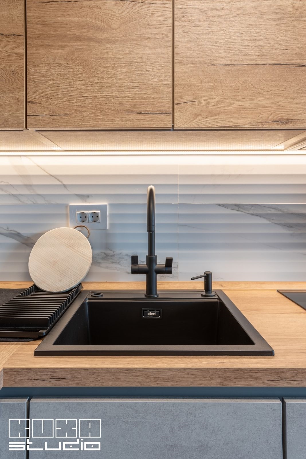 chiuveta neagră de compozit