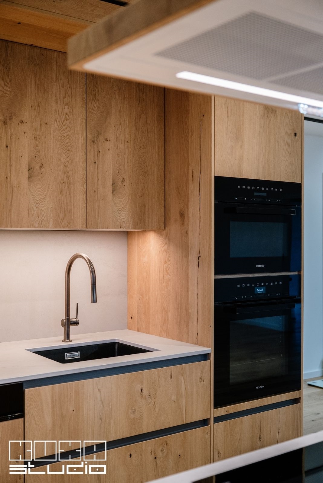 electrocasnice montate la semiinalltime