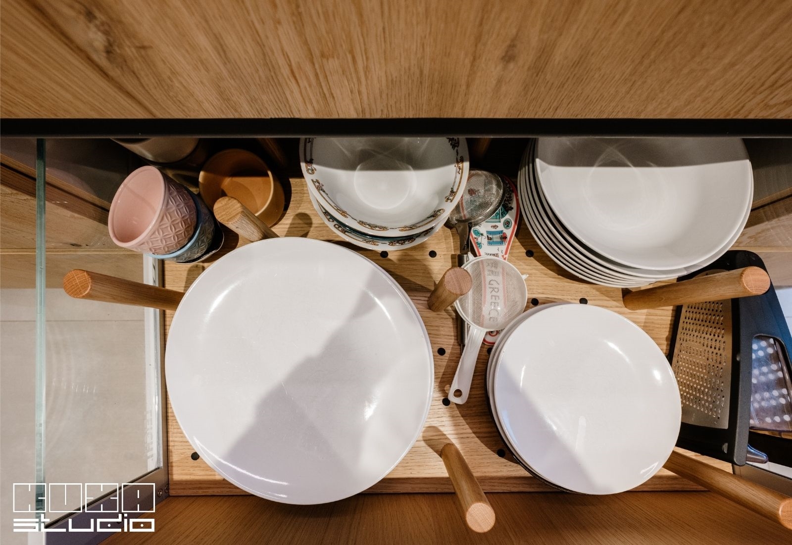 sertar cu organizator vesela