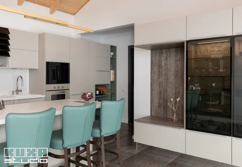 vitrina cu iluminat interior